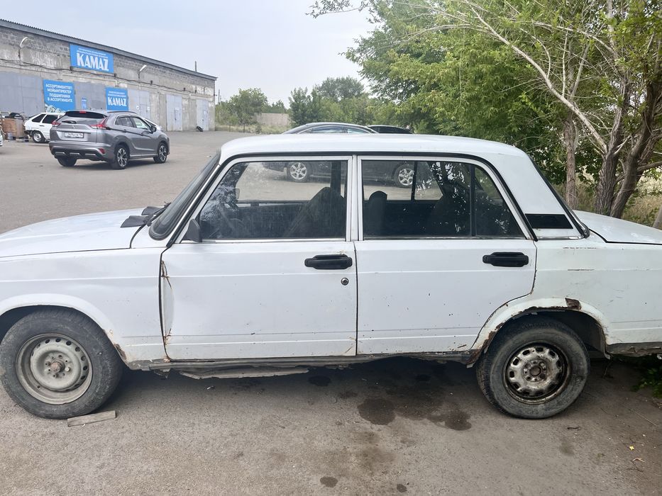 Продам ваз 2107 в среднем состояние