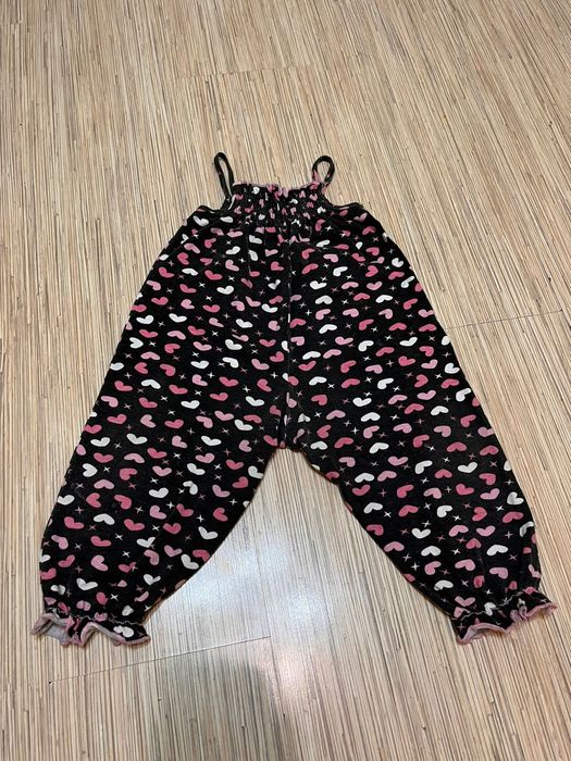 Отдам вещи на девочку