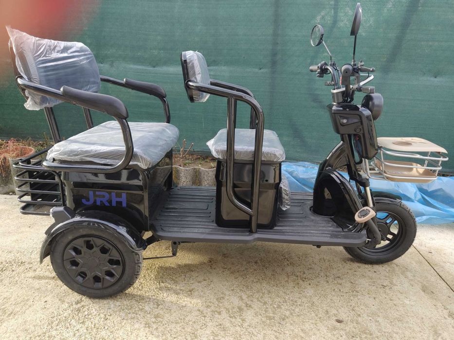 Triciclu electric in garanție