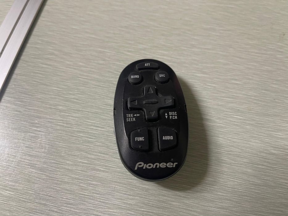 Продам пульт Pioneer для автомагнитолы