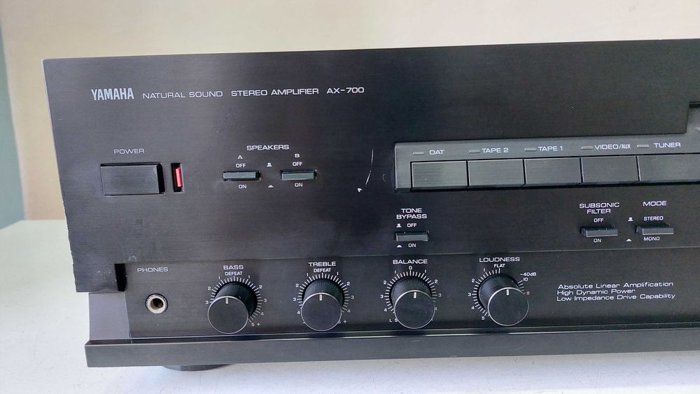 Yamaha AX 700 amplificator muzica statie made in Japan TOP colectie