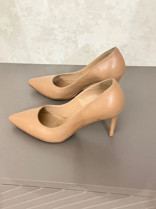 Туфли лодочки кожа темный беж