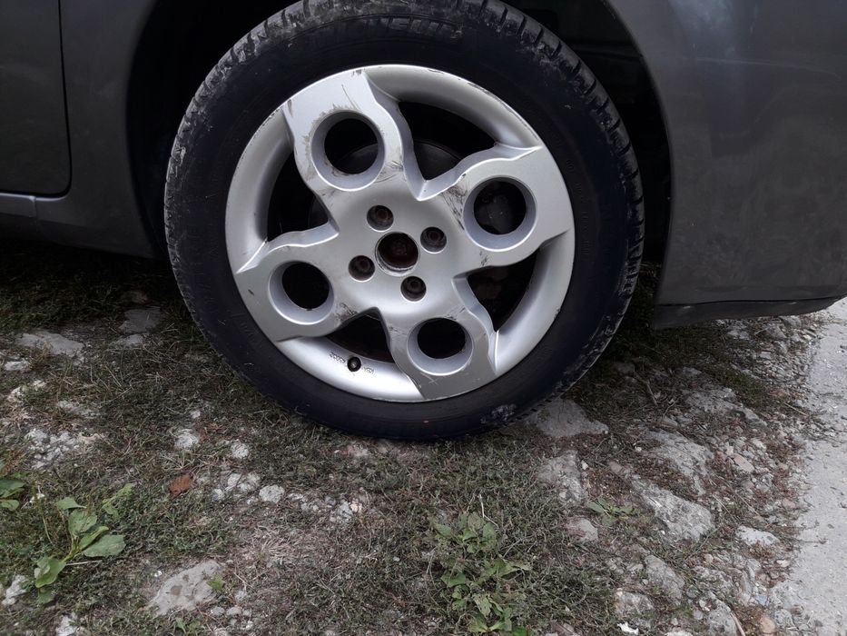 рено модус Renault modus 1.5 dci само на части