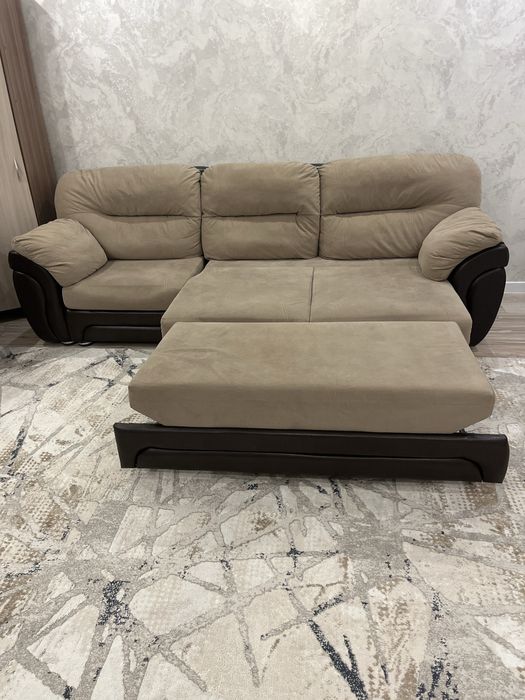 Продам диван с креслом