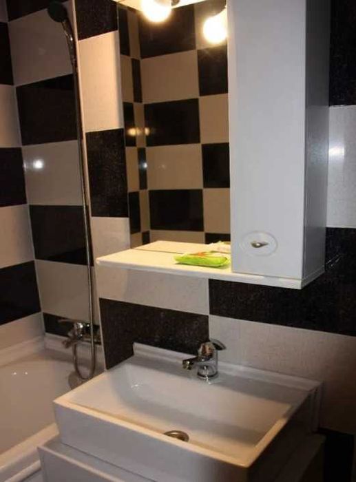 Дава се под наем Тристаен апартамент в Бургас, Славейков - 85 кв.м за 331.5 € - Снимка #3