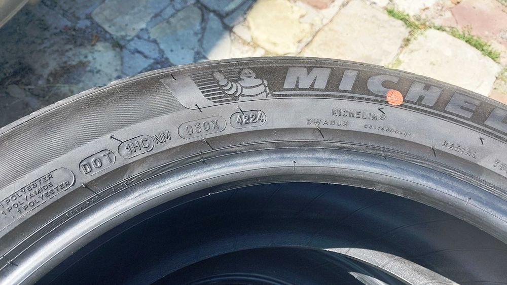 Още по-намалени - с 45%  MICHELIN PRIMACY 4 S1 - 235/50 R19 - 4 броя