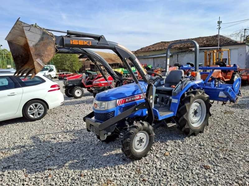 Японски трактор ISEKI TH20 20 к.с. 4WD с фреза и челен товарач - ДЖЕЙ ТРЕЙДИНГ