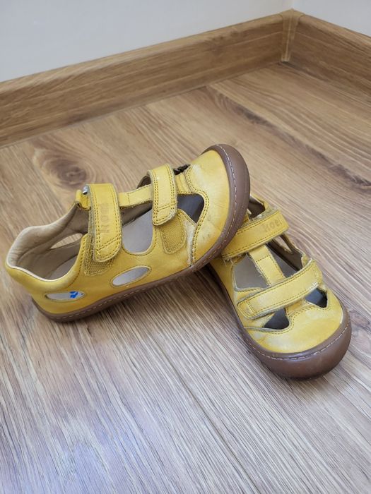 Детски сандали "босо краче" KOEL