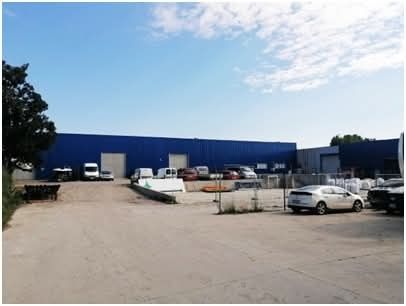 СКЛАД ПОД НАЕМ 400 кв.м. и открита площ 300 кв.м