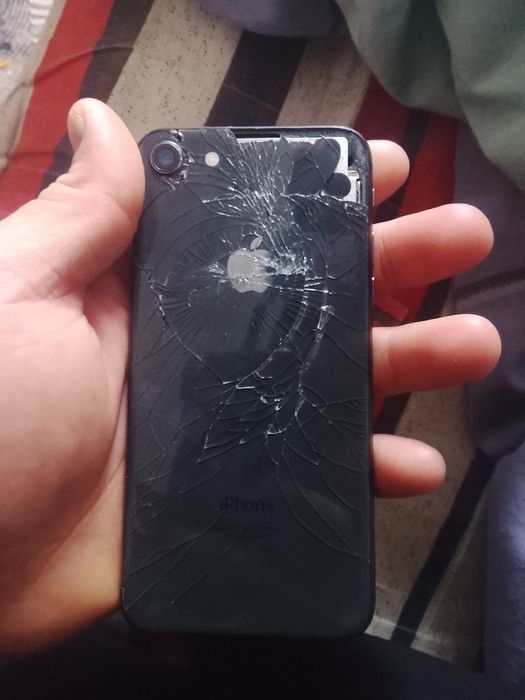 IPHONE 8 иделальная