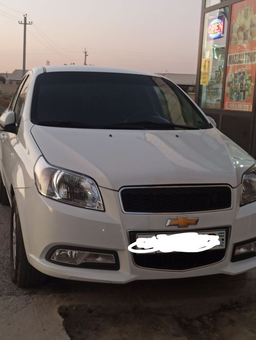 Shevrolet Nexia 3 holati aʼlo. Ayol kishi haydagan. Avtomat karobka.