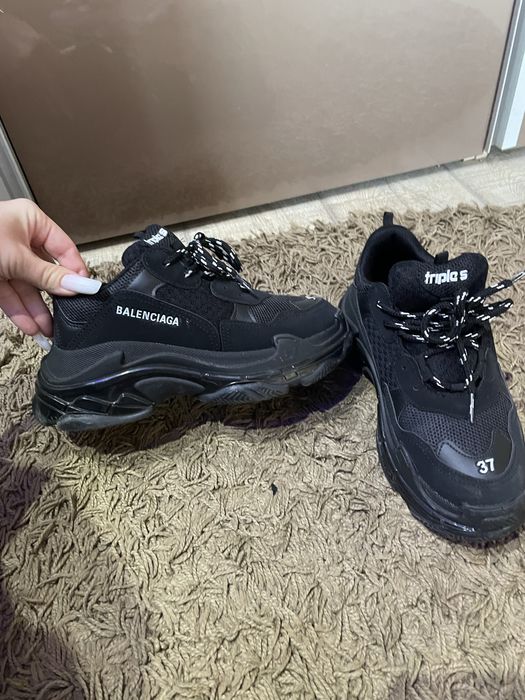 Balenciaga triple s