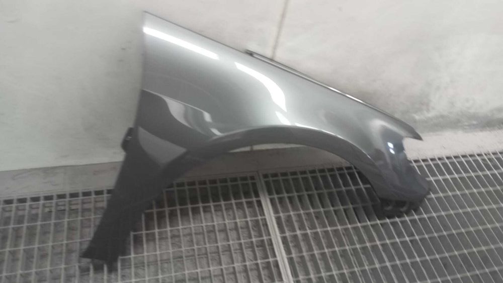 Aripa Fata Dreapta VW Passat CC 2008-2012 (LK7X (Gri Inchis))