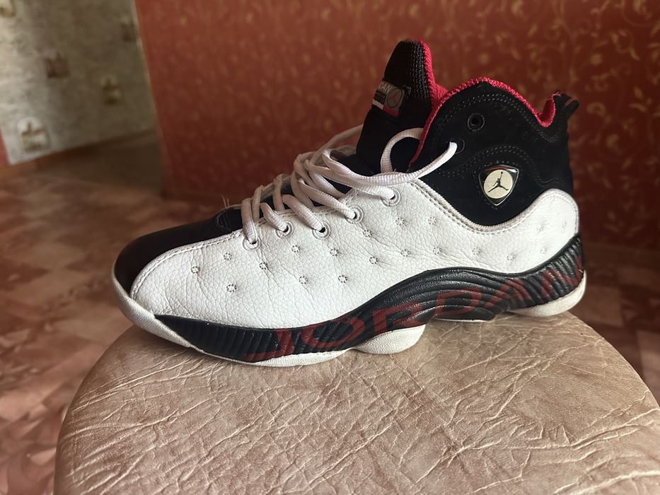 Jordan Jumpman Team 2 в расцветке Chicago.