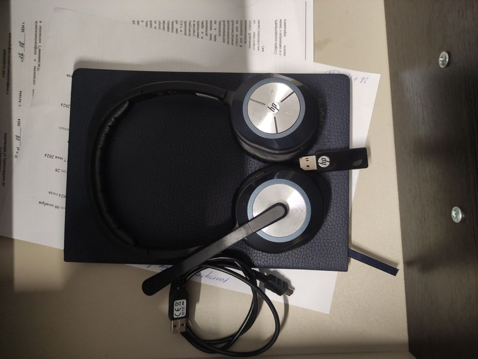 Наушники беспроводные/Logitech