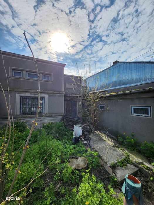 De Vanzare Casa zona Chercea
