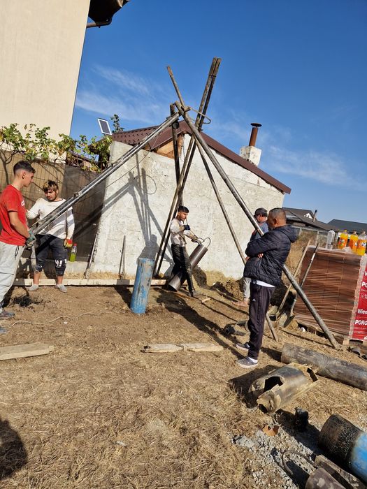 Executăm puțuri de mica și mare adâncime