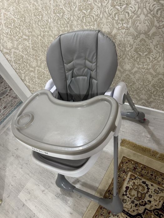 Детский стул для кормления