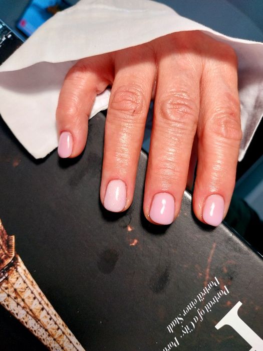 Valentina Nails Tehnician Cumpana Constanța