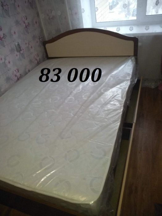 продам кровати и комоды новые
