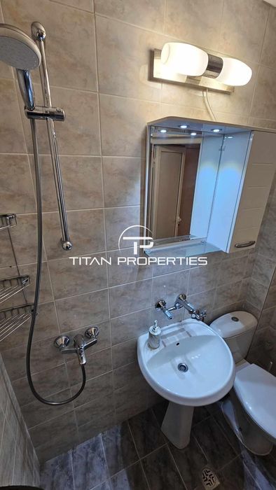 Дава се под наем Тристаен апартамент в Варна, Генералите - 75 кв.м за 600 € - Снимка #16