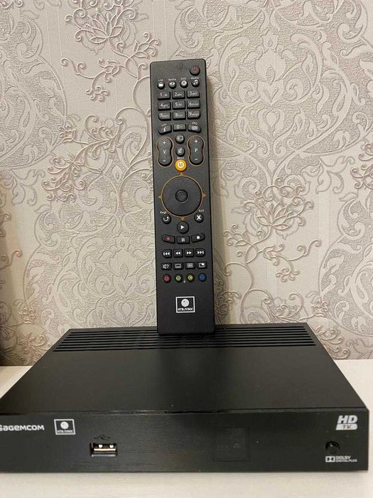 ресивер спутниковое телевидение