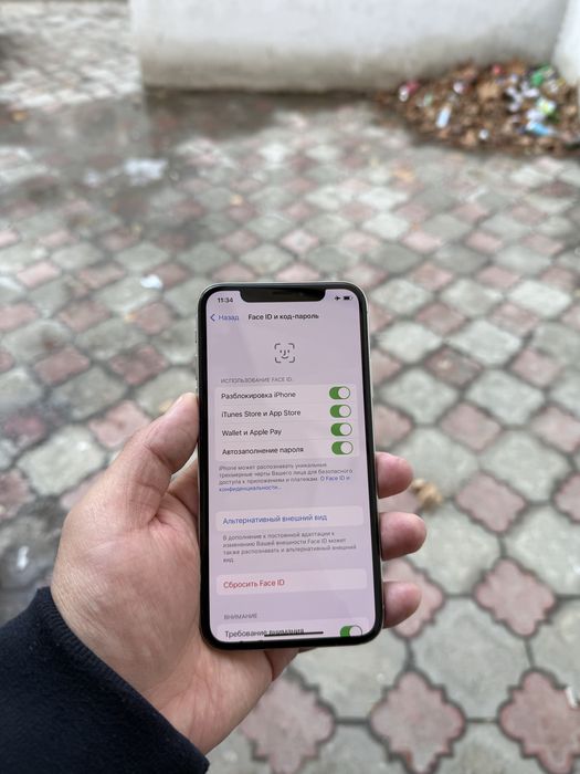 Iphone x ayfon x 64gb oq tel ideal sotiladi aybi yo face ishlidi