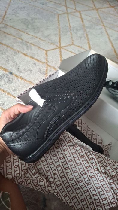 Новые мужские туфли 39-40