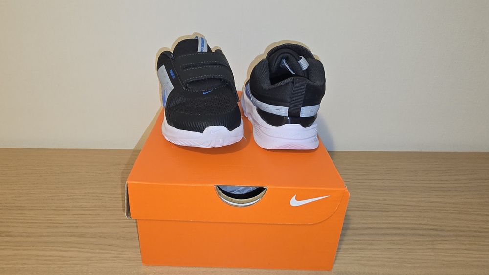Nike star runner 5 детски маратонки номер 25