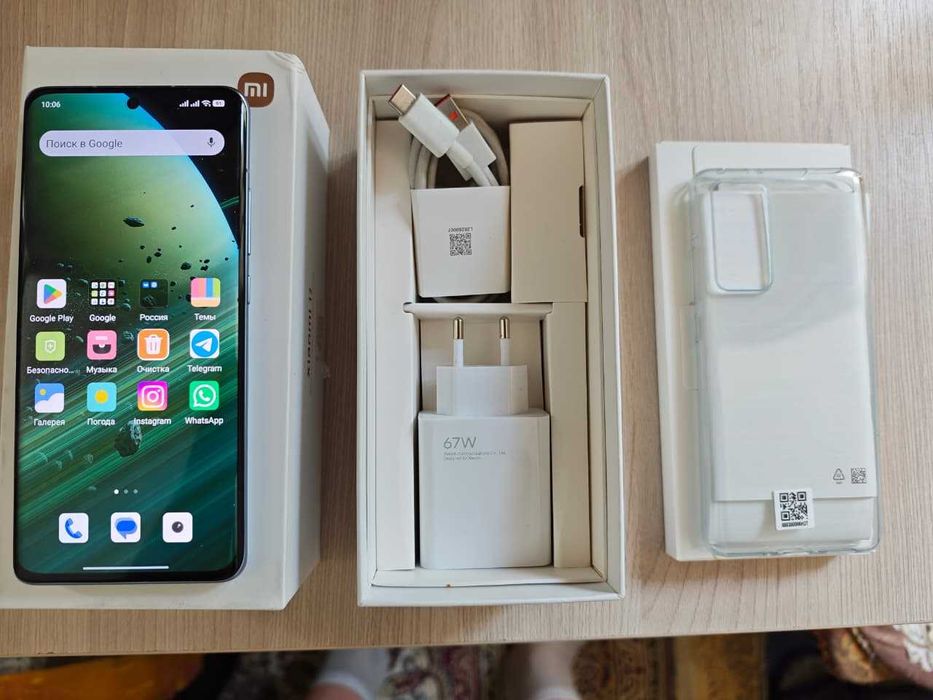 Продам Xiaomi 12