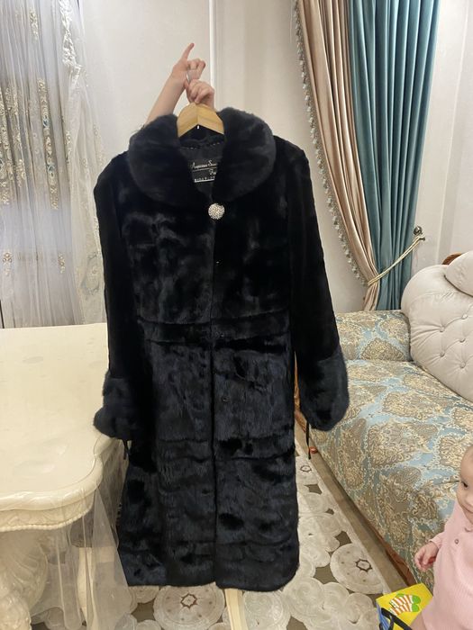 Продам норковую шубу