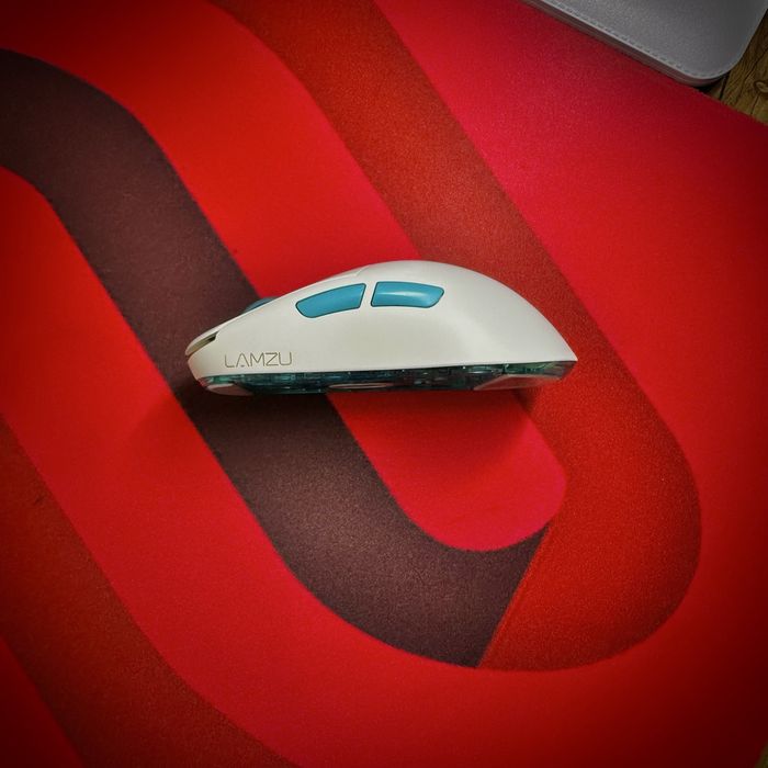 Lamzu Atlantis Mini Pro