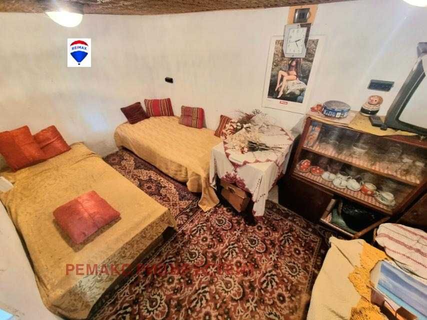 Продава се Къща в Русе, в.з. Средна кула - 25 кв.м за 396 €/кв.м - Снимка #2