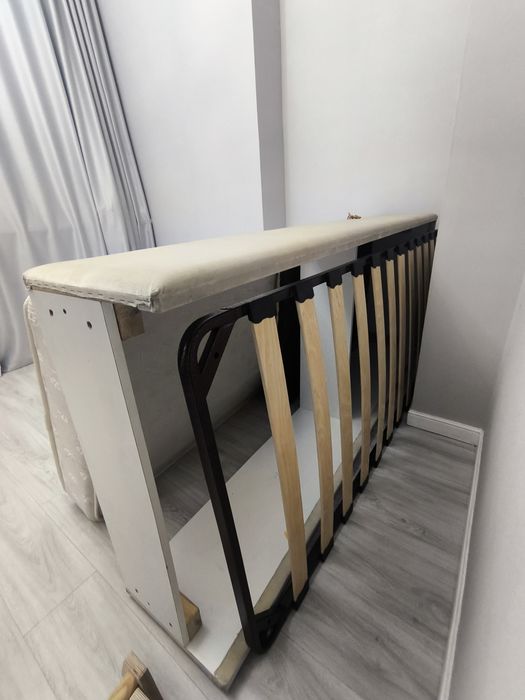 Одноместная кровать