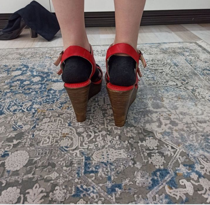 Сабо женские кожаные