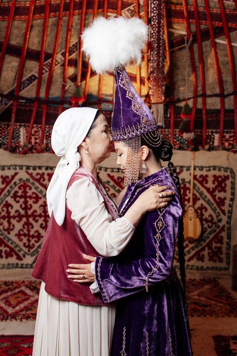 Прокат Ұзату образы, национальный