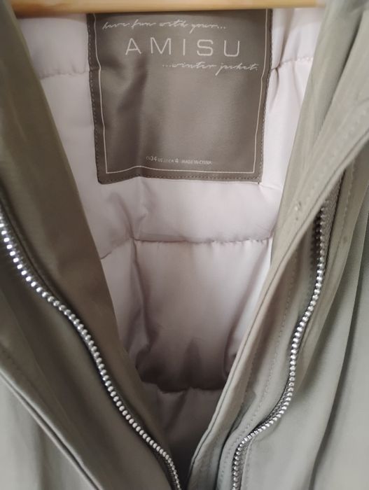 Зимно яке с колан и пухкава яка във войнишко зелено,размер 34