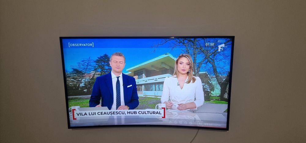 TV Samsung 139cm curbat
