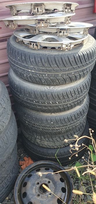 Cauciucuri cu jante 195 60 R16 C