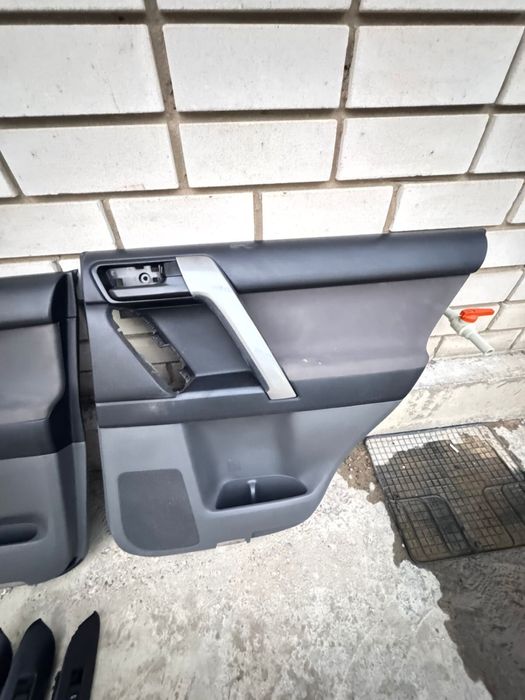 Продам дверные карты