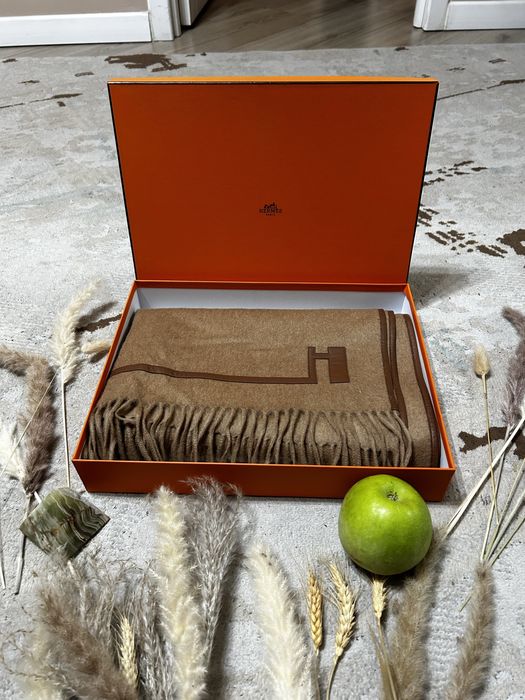 Палантин Hermès Paris оригинал (верблюжья шерсть)