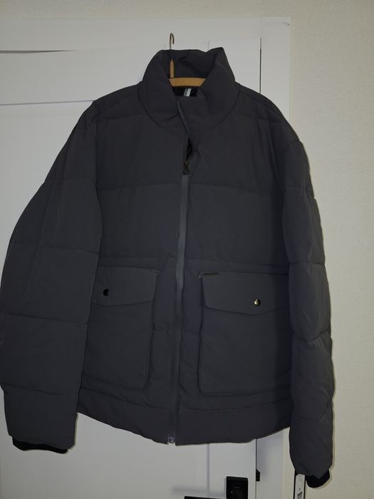 Продаётся куртка 54 размер