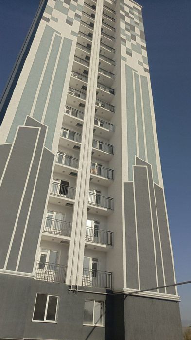 Жиззахда 2 хонали квартира сотилади