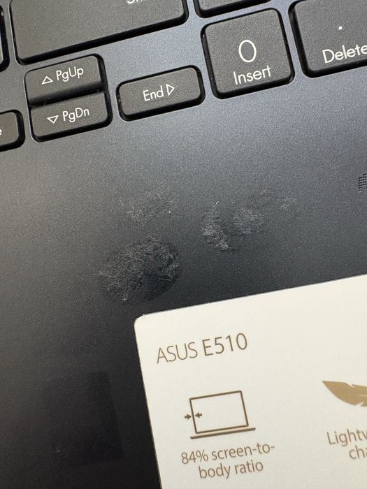 Vand laptop ASUS