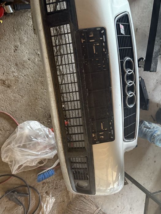 Предна броня ауди ес3 с3 s3 audi 8l