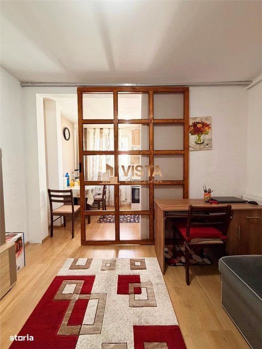 Garsoniera etaj 24 , centrala proprie, Tractorul, Brasov