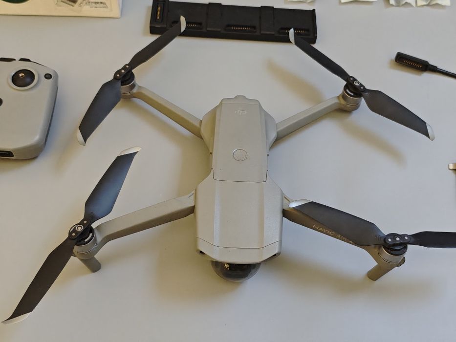 Drona DJi Mavic Air2, fly more combo