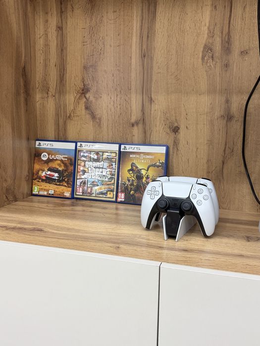 Playstation 5 slim 1 TB | 2 джойстика