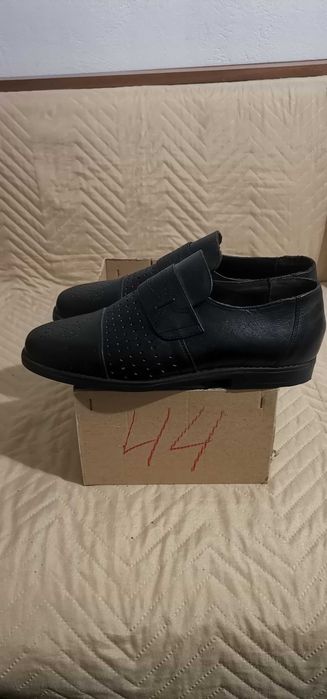 Обувки половинки 100% ест. Кожа