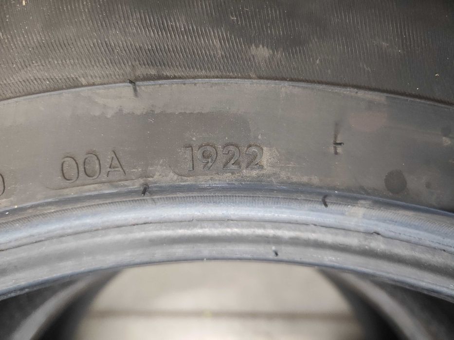 2бр.зимни гуми 235/55/18 GT Radial